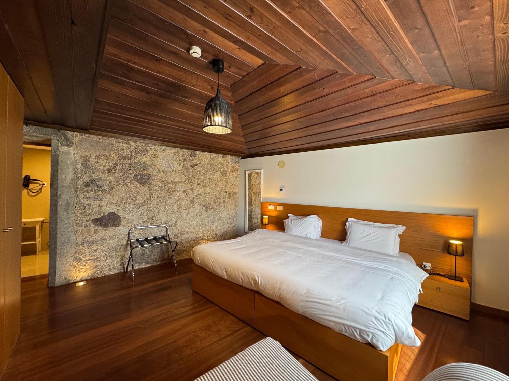 Habitación Doble con vistas a la piscina - 1 o 2 camas
